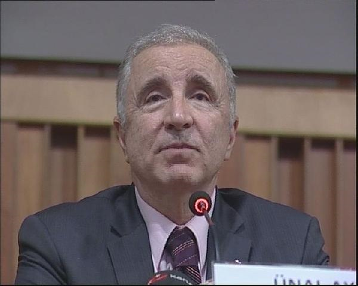 Ünal Aysal Başkanlığa Aday Olmayacak