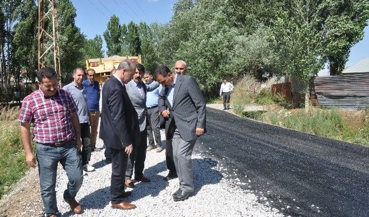 Vali Büyükersoy, Grup Köy Yollarını İnceledi
