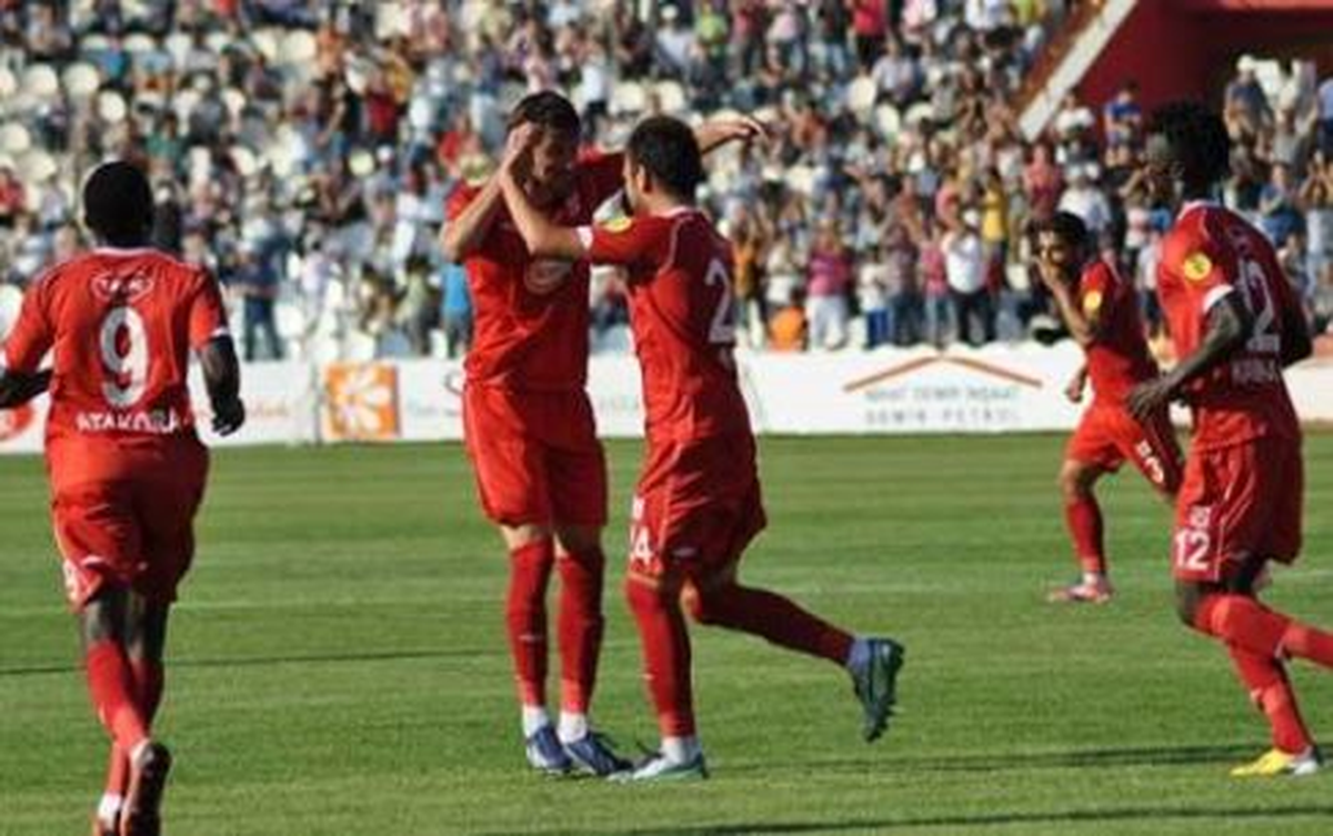 Balıkesirspor Deplasmanda Siftah Yapacak