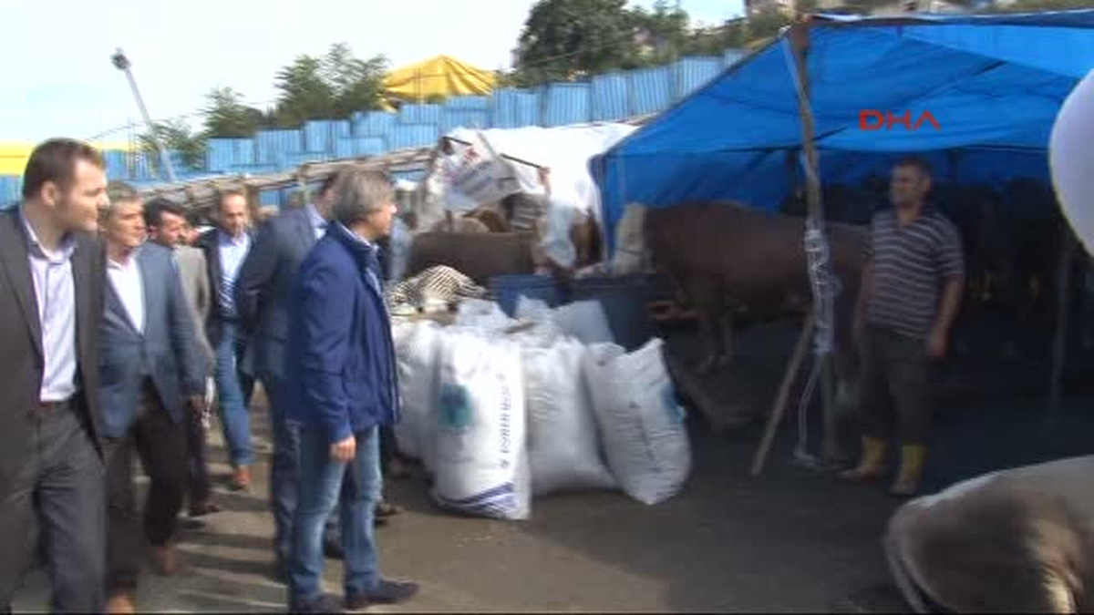 Demircan, \'Kurban Satış ve Kesim Alanı\'nı İnceledi
