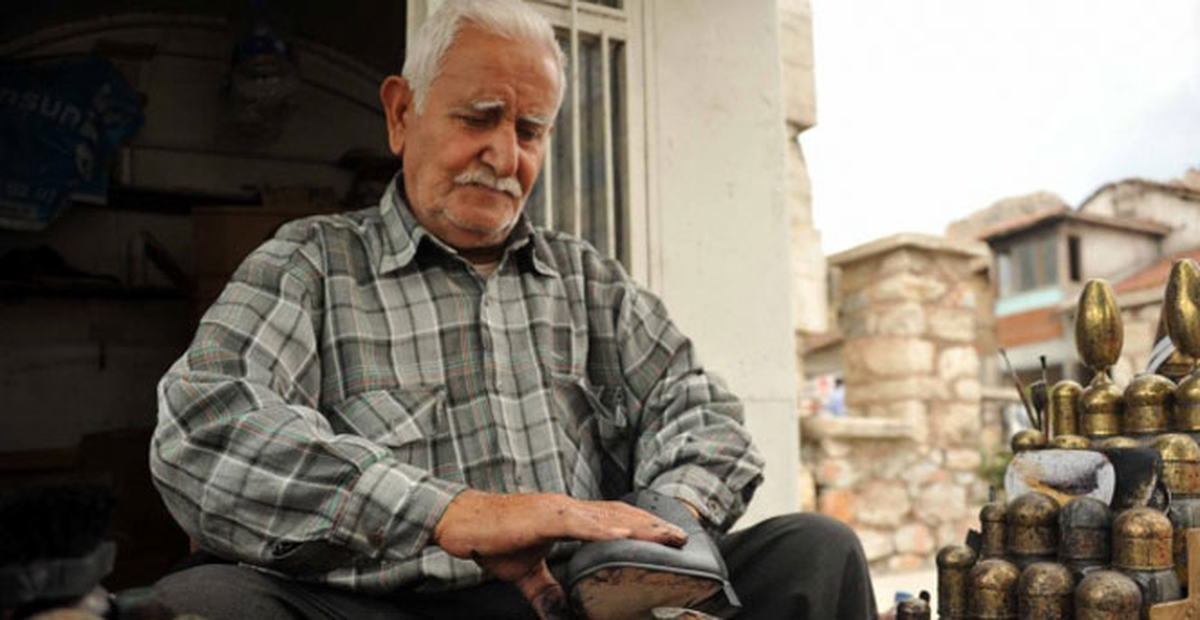 Diktiği Ağacın Gölgesinde Bir Ömür
