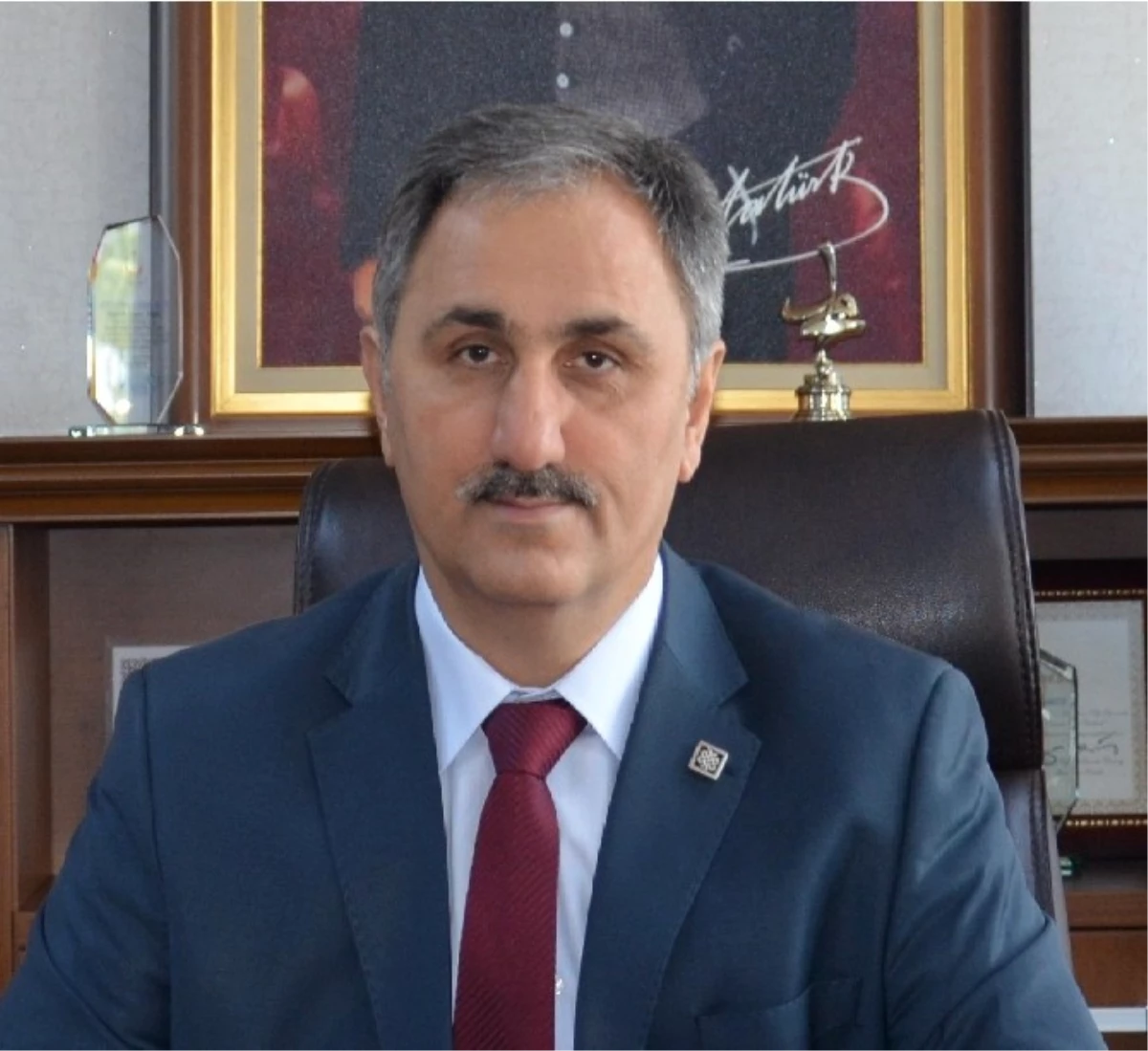 Dr. Kemik: "Sağlığınız İçin Günde 2 Bardak Süt İçin"