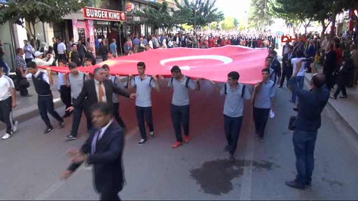 Elazığ\'da Uluslararası Şiir Akşamları
