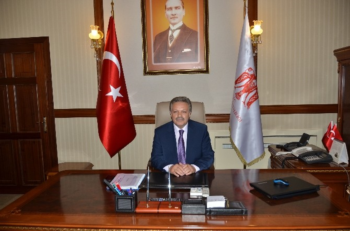 Erzincan Valisi Kahraman, Göreve Başladı
