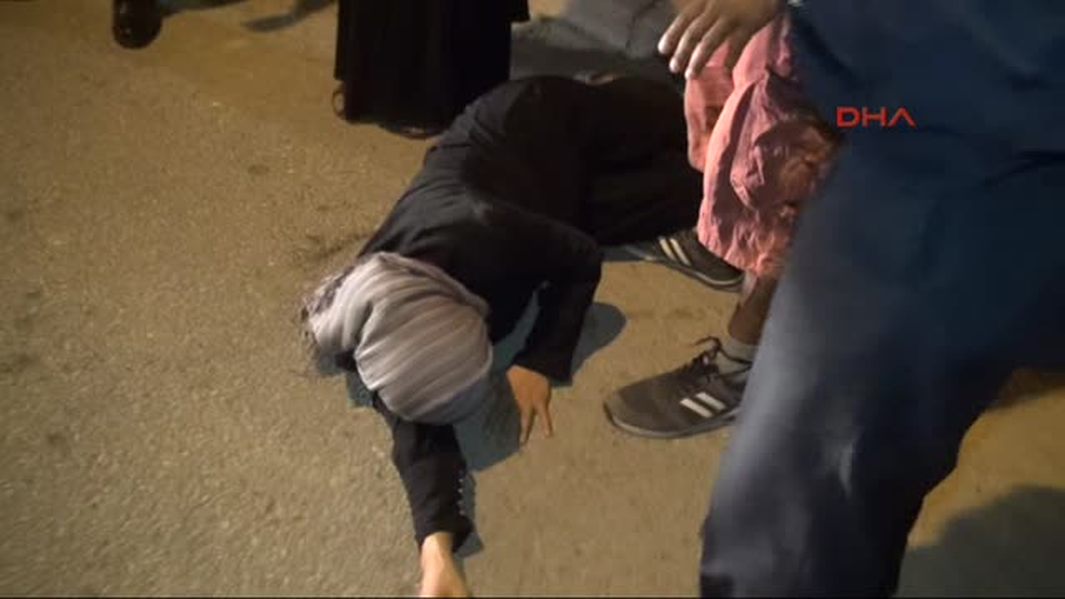 Konya Suriyeli Kız Kardeş Ablasını Taşlayarak Yaraladı
