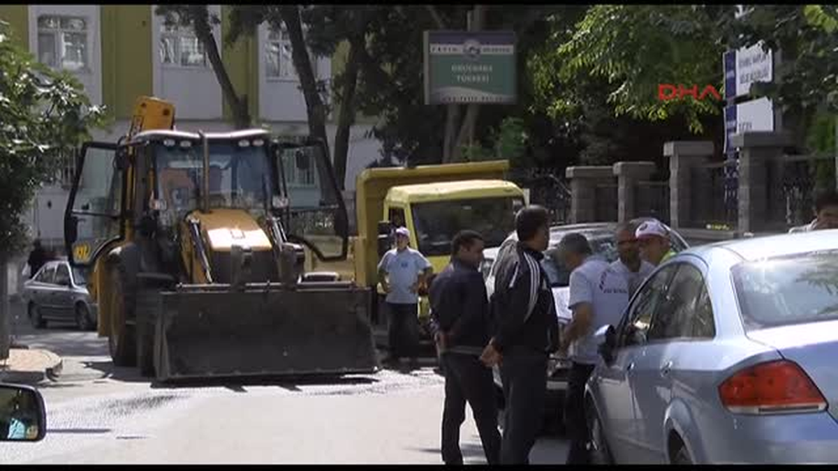 Oruç Baba Türbesi\'ndeki Gerginliği Belediye Müdahalesi