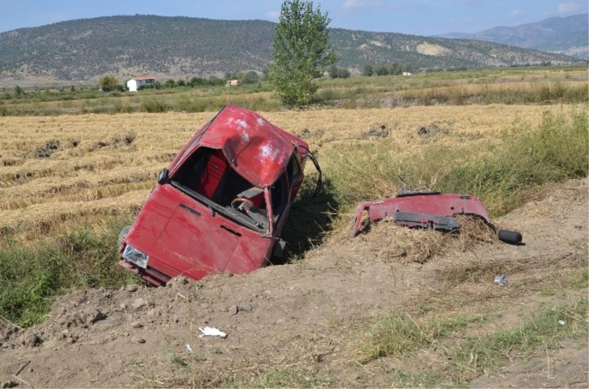 Osmancık\'ta Trafik Kazası: 3 Yaralı