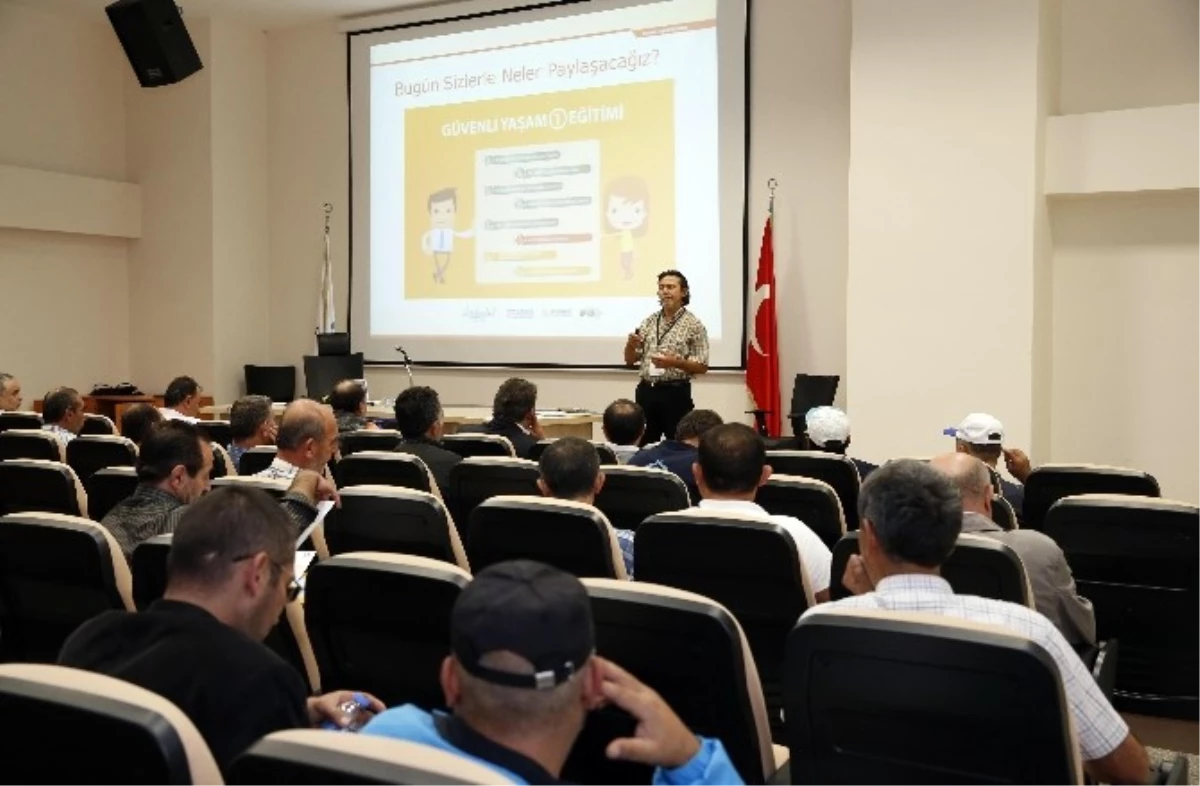 Sultangazi Belediyesi\'nden Personele Güvenli Yaşam Eğitimi