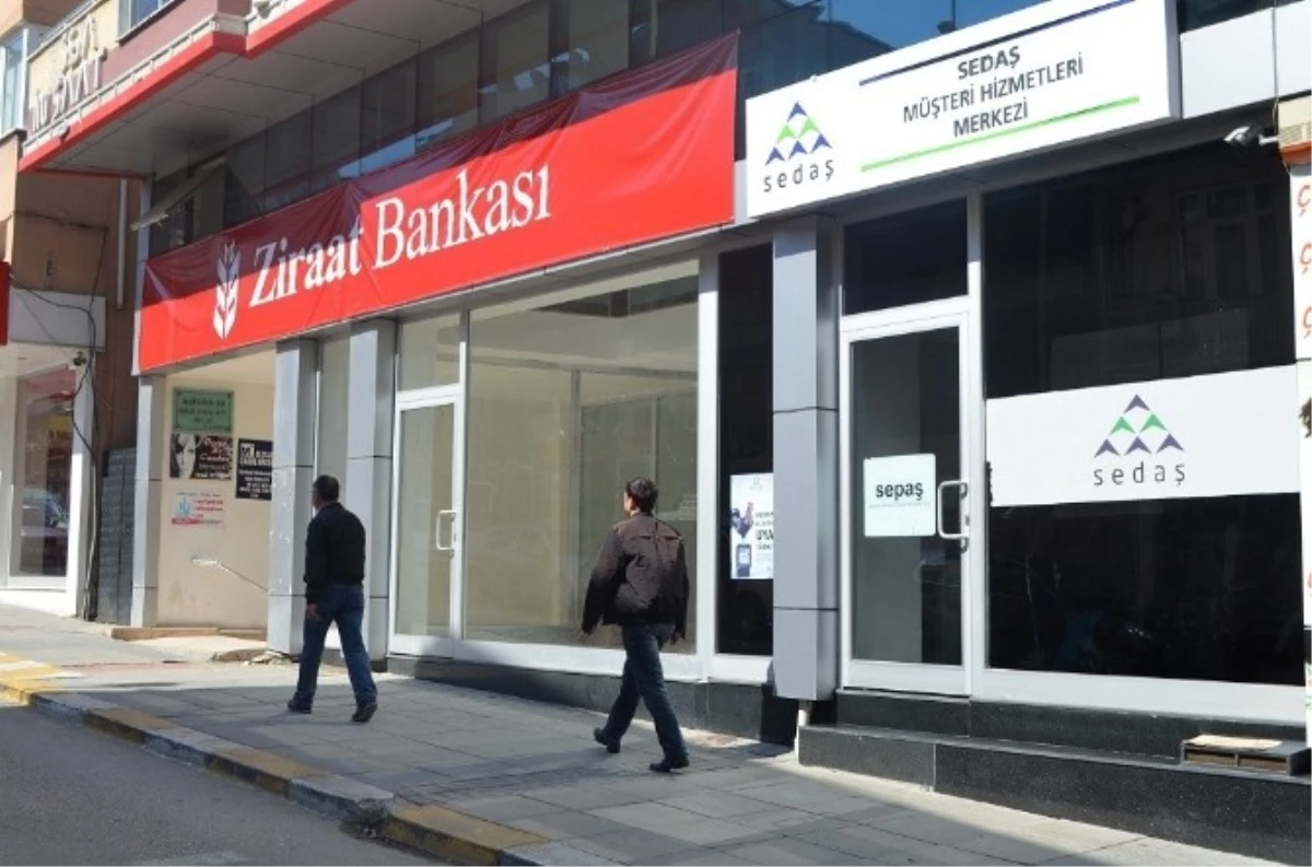 Akçakoca Ziraat Bankası Tadilat Nedeniyle Taşınıyor