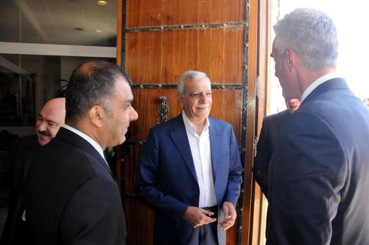 Akdoğan: Eleştirelim Ama, Biraz da Türkiye\'ye Teşekkür Etmek Lazım (2)