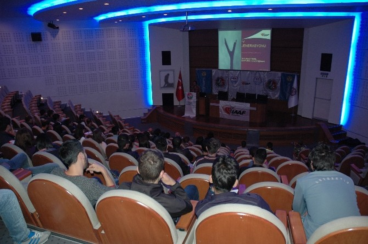Besyo Öğrencilerine Antrenörlük ve Doping Eğitimi
