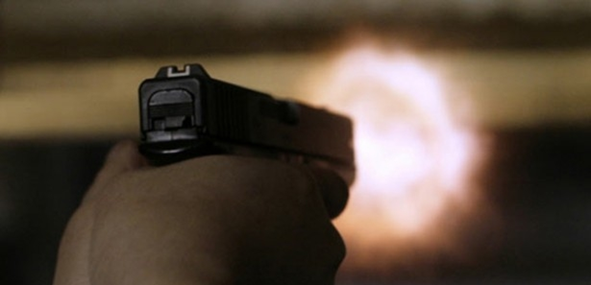 Cezaevinden Firar Eden Mahkum, Eşine Kurşun Yağdırdı