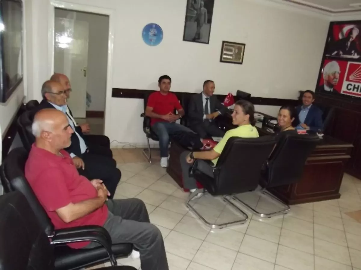 Eğitim İş Sendikası Yöneticilerinden CHP'yi Ziyaret