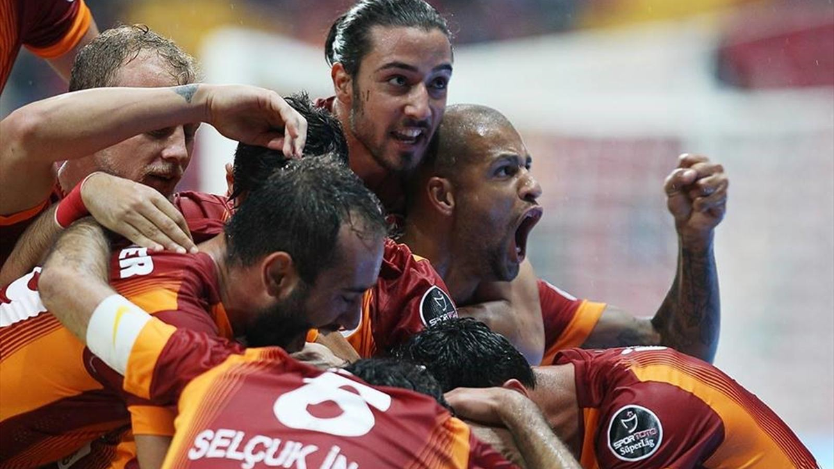 Galatasaray\'ın Yeni Sağ Beki: Tarık Çamdal