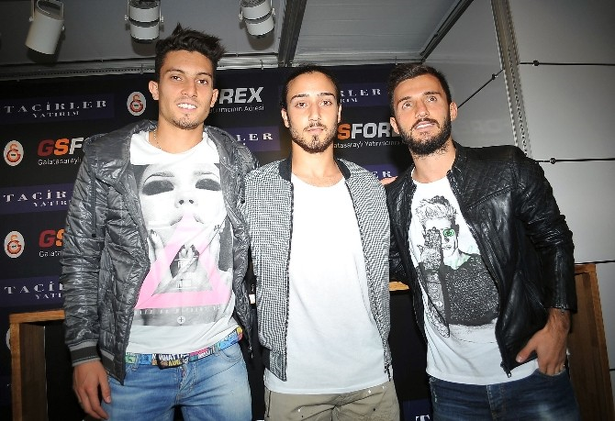 Galatasaraylı Futbolcular Devler Ligi\'nde Başarıdan Emin