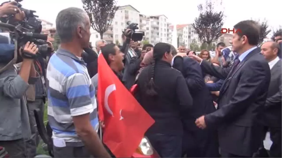 Kayseri Davutoğlu, Musul Başkonsolosluk Görevlisinin Nikahına Katıldı