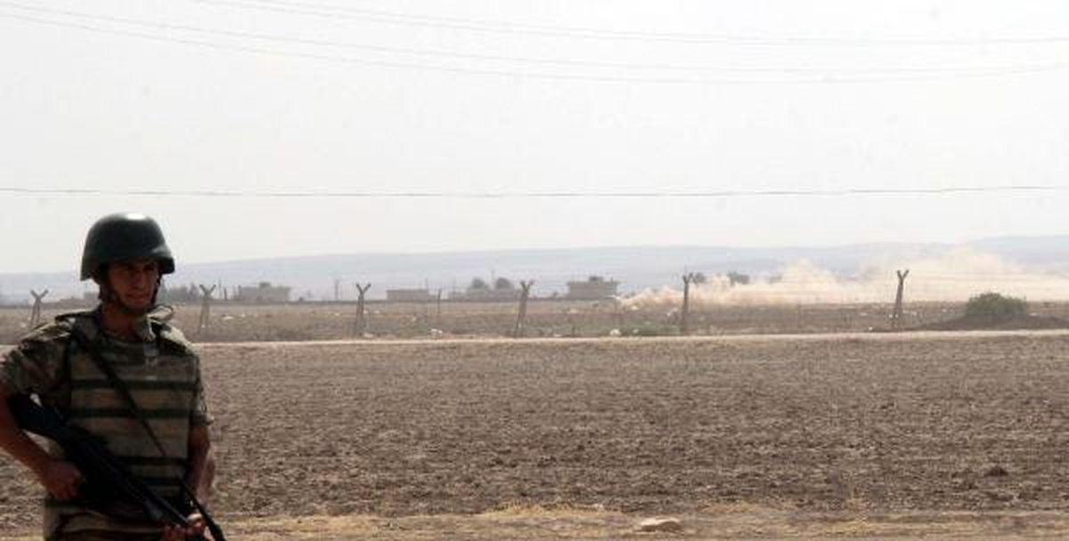 Kobani\'de Işid ile Çatışan Ypg\'ye Öso Desteği