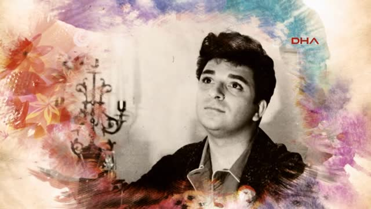 Zeki Müren Ölümünün 18\'inci Yılında Dualarla Anıldı