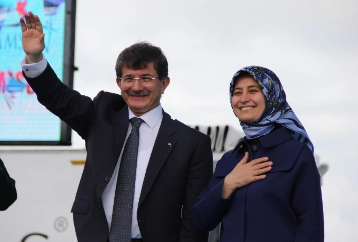 Başbakan Davutoğlu: "Chp Lideri Eğer Işid\'ci Arıyorsa Sağına Baksın"