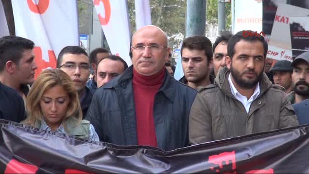 CHP\'li Gençler Işid\'i Protesto Etti