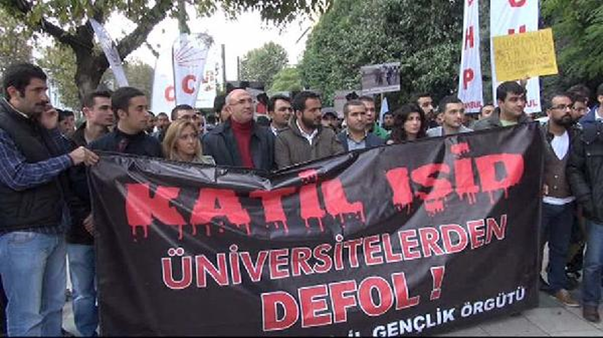 CHP\'li Gençler Işid\'i Protesto Etti