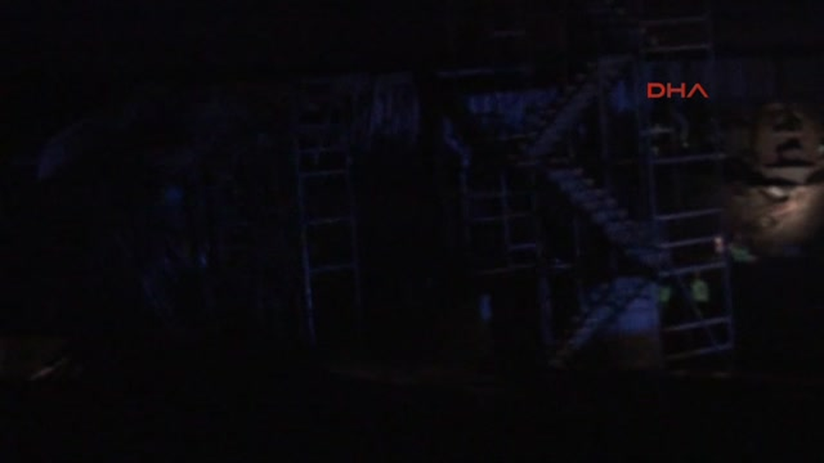 Danimarka?da Köprü Çöktü