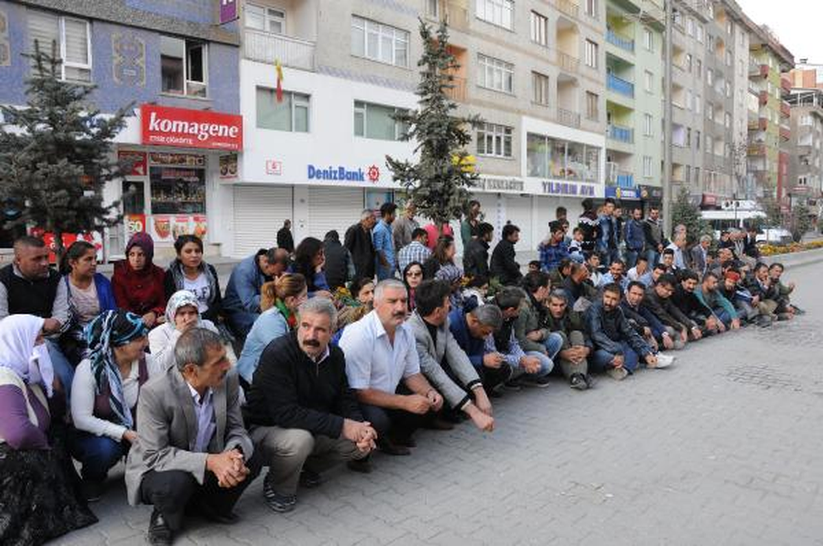 Hakkari\'de Oturma Eylemini, KPSS Bitirdi