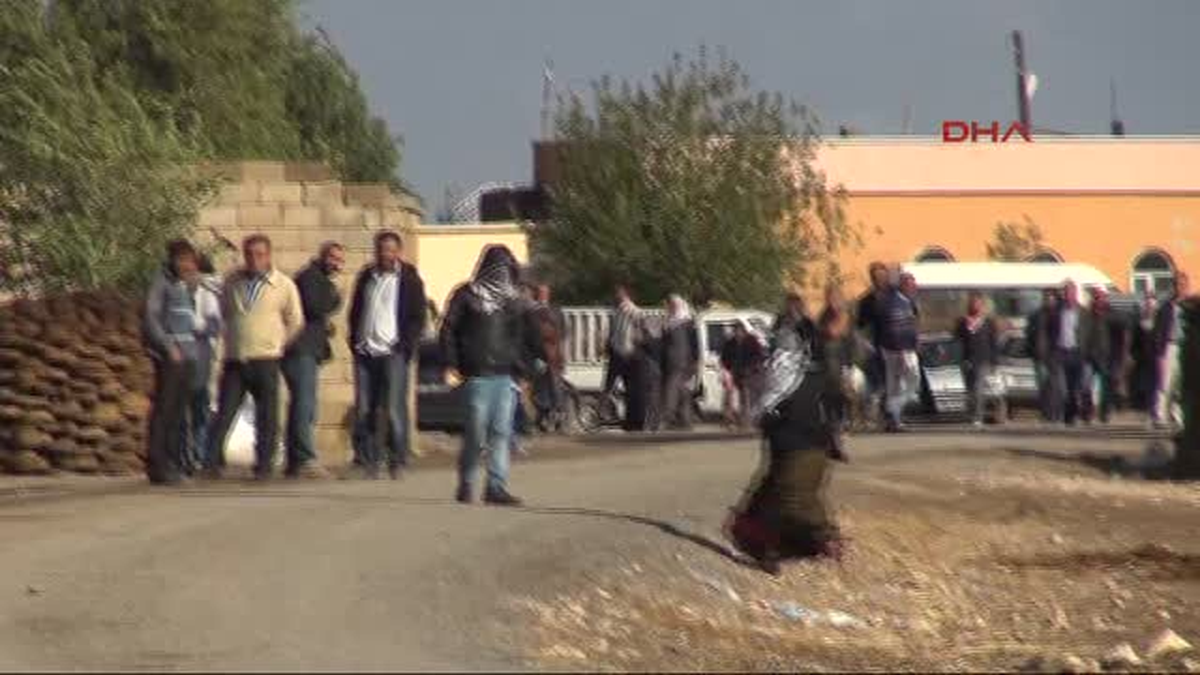 Kobani\'de Patlama Sesleri