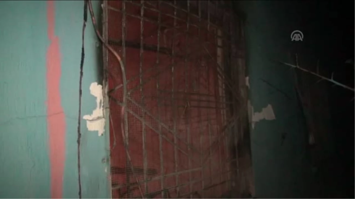 Silopi'de Göstericiler Okulu Yaktı