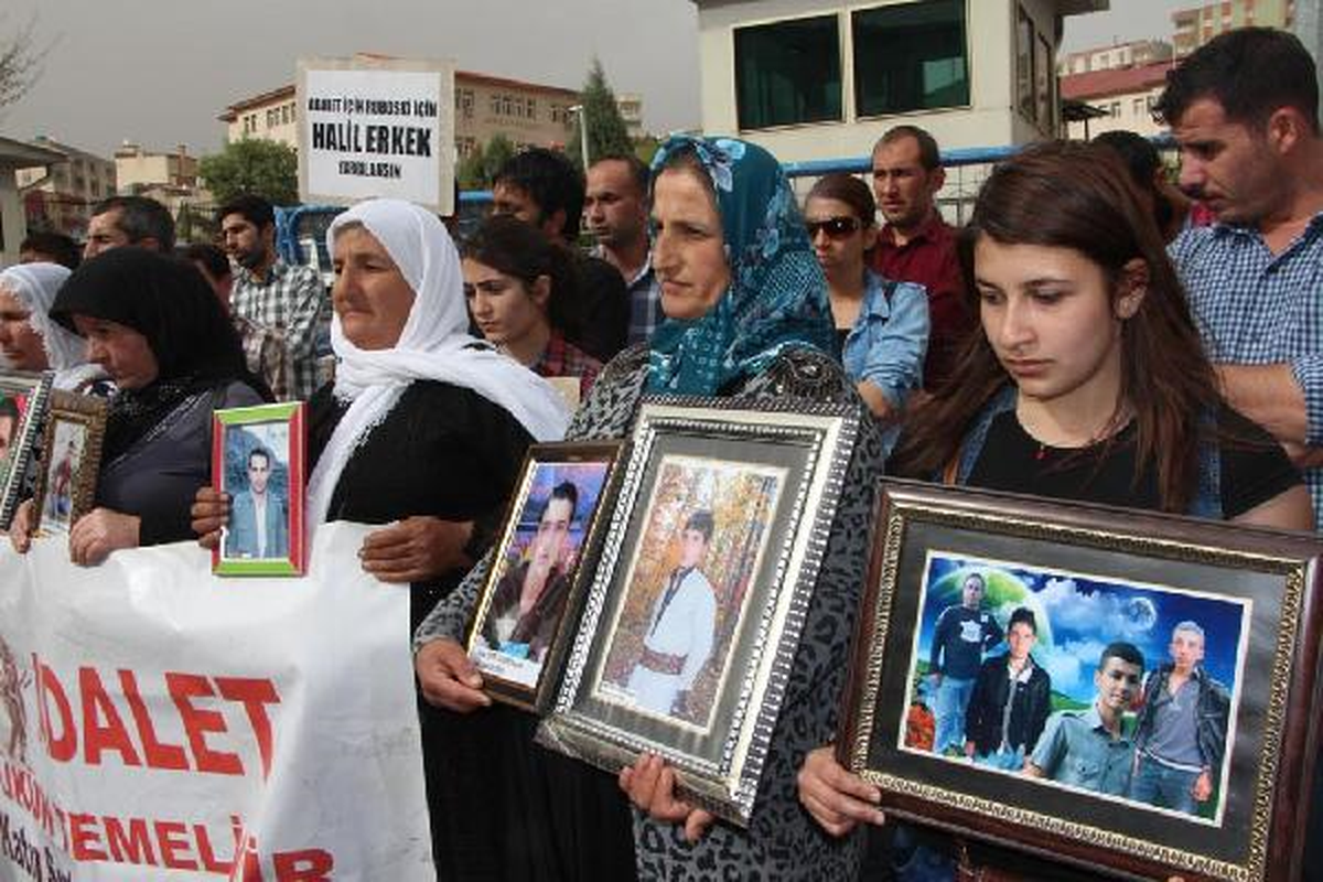 Şırnak Valiliği Önünde Roboski Eylemi