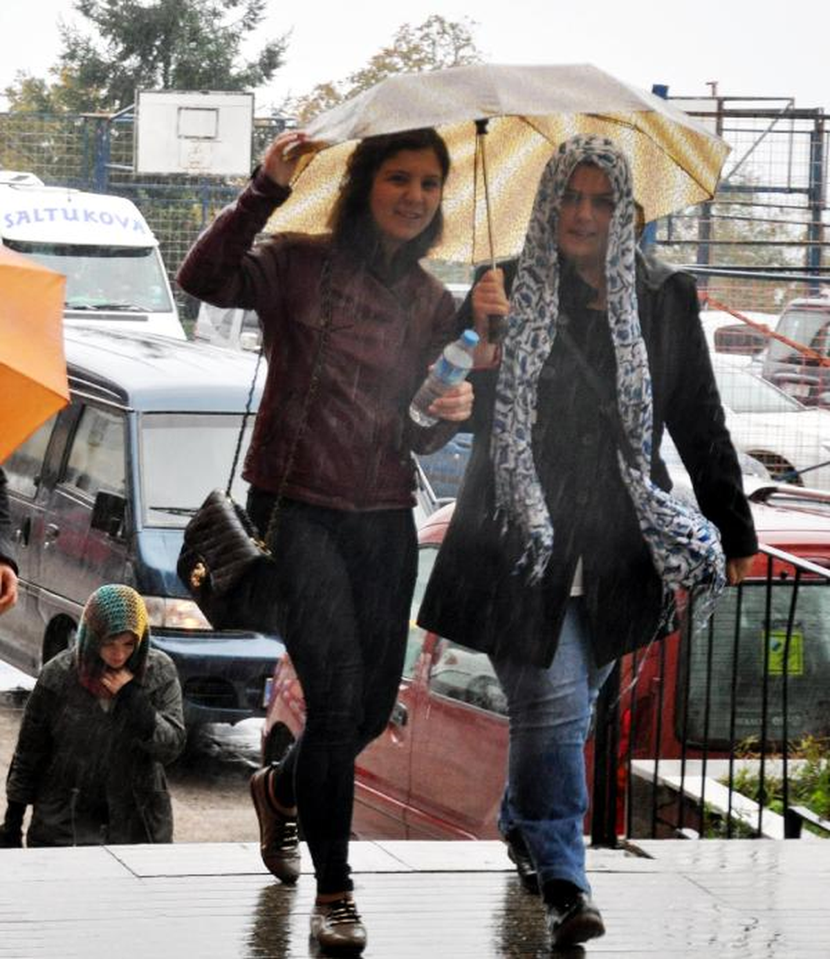 Zonguldak\'ta Deniz Çamur Rengini Aldı