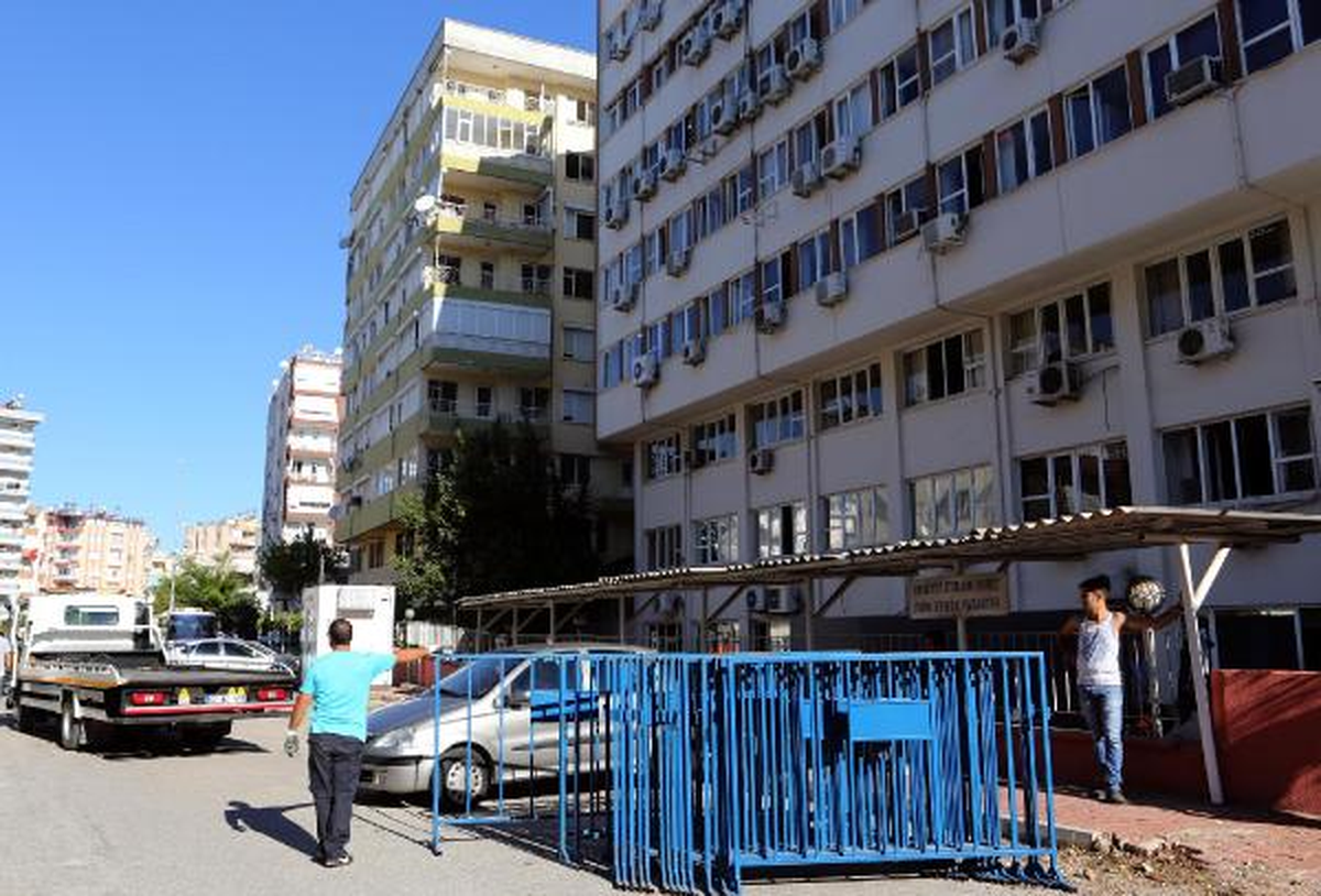 Antalya\'da Paralel Operasyonu; 10 Polis Gözaltında (2)