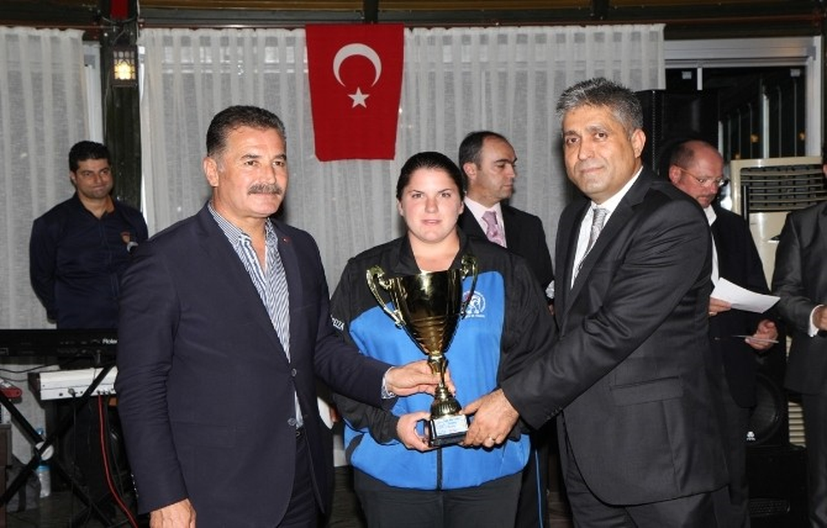 Başkan Tuna, "Toroslar Spor Merkezi Haline Geldi"