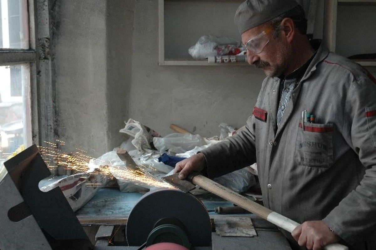 Bıçak Bileyicilerinin Bayram Mesaisi Başladı