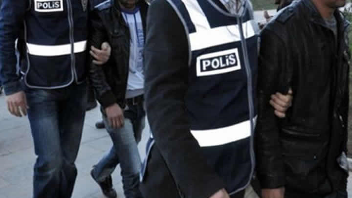 Emniyet'e Yeni Operasyon: 14 Polis Gözaltında