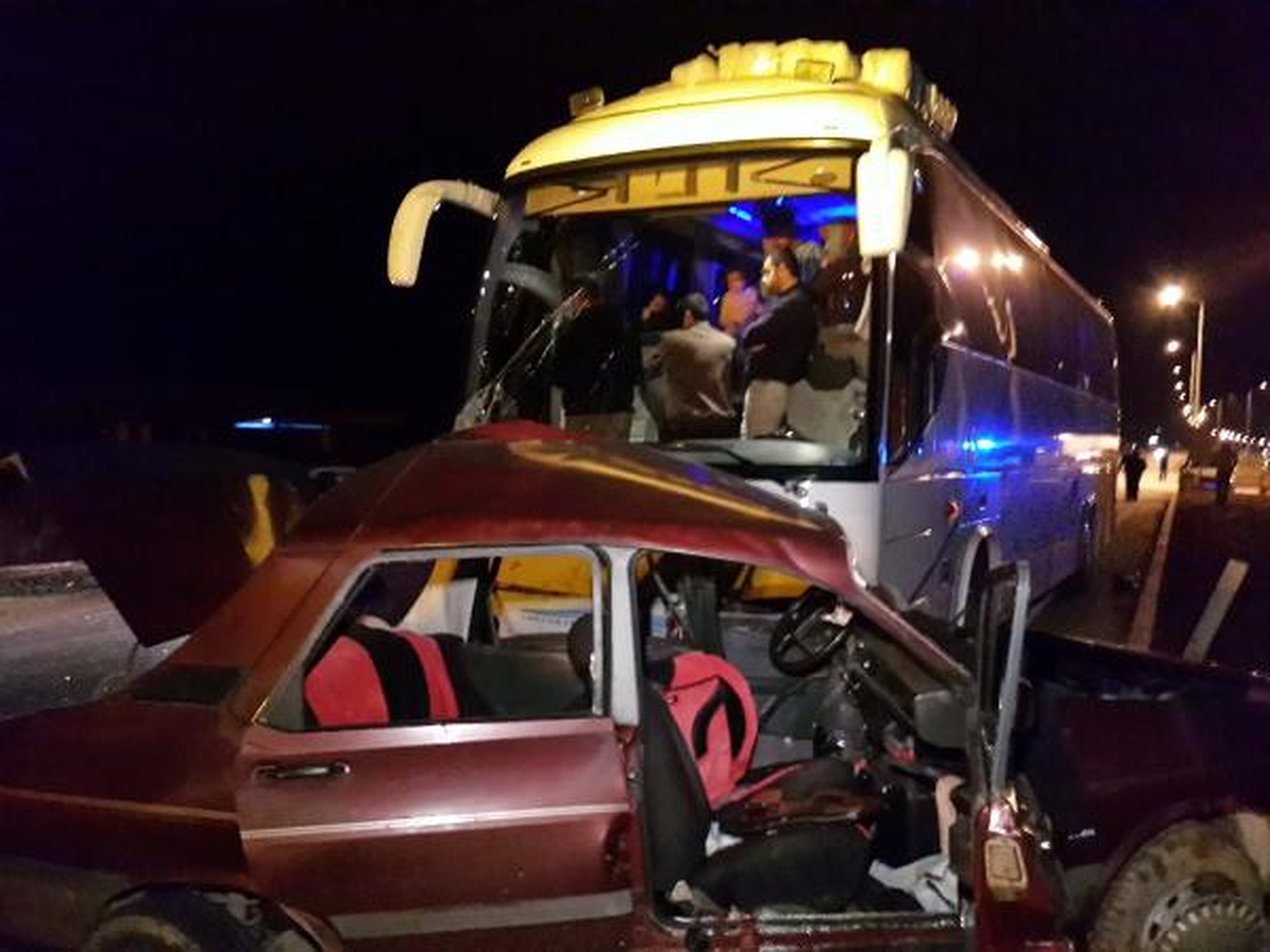 Erbaa\'da Otobüs Otomobile Çarptı: 1 Ölü