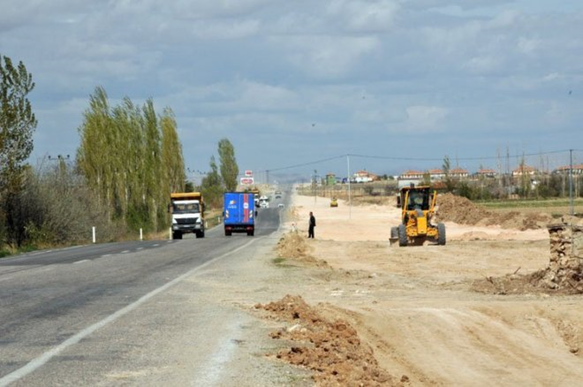 Ereğli\'deki Bölünmüş Yol Çalışmaları