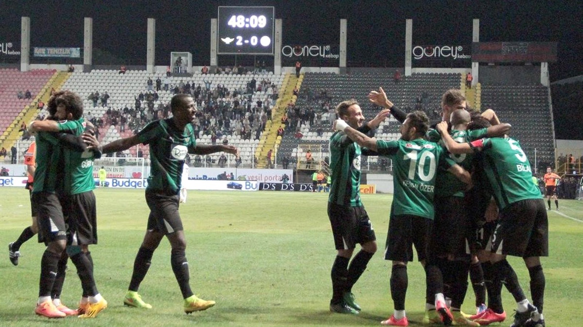Spor Toto Süper Ligin Lideri Akhisar Belediyespor