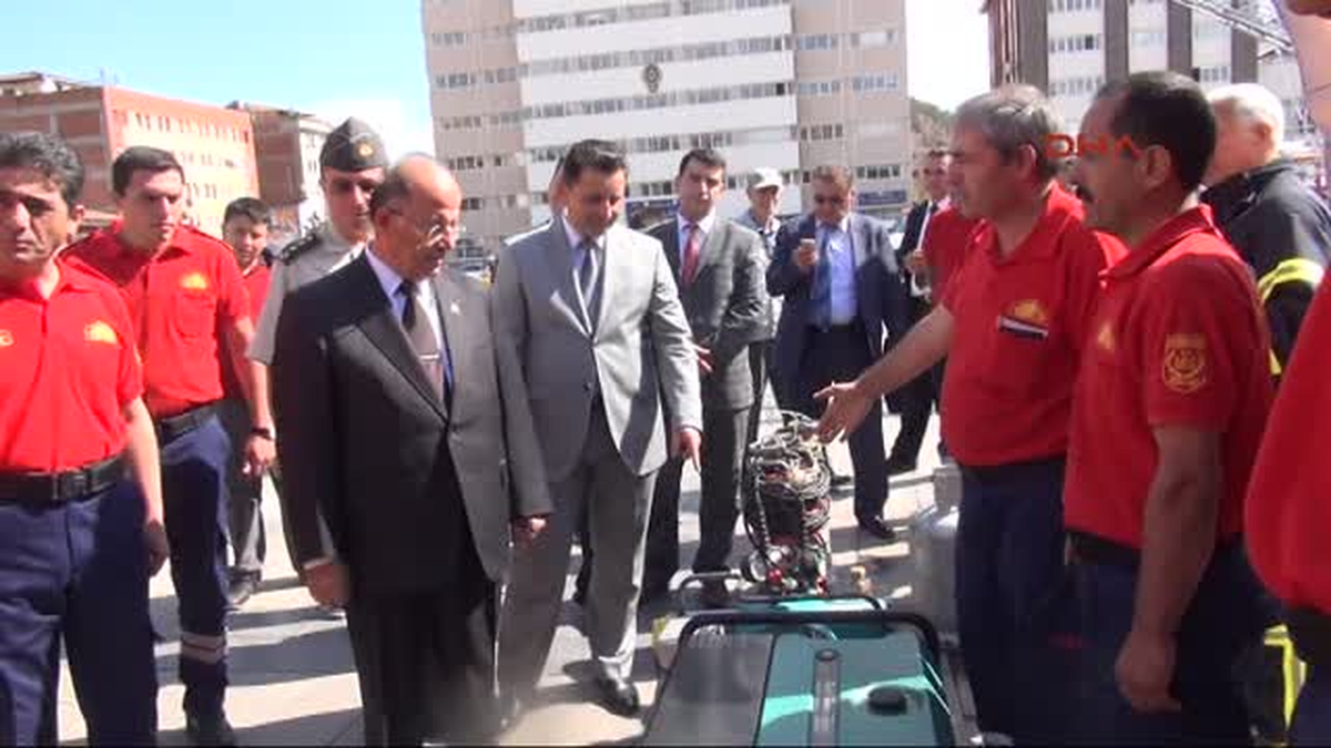 İtfaiyeden Gerçeğini Aratmayan Yangın Tatbikatı