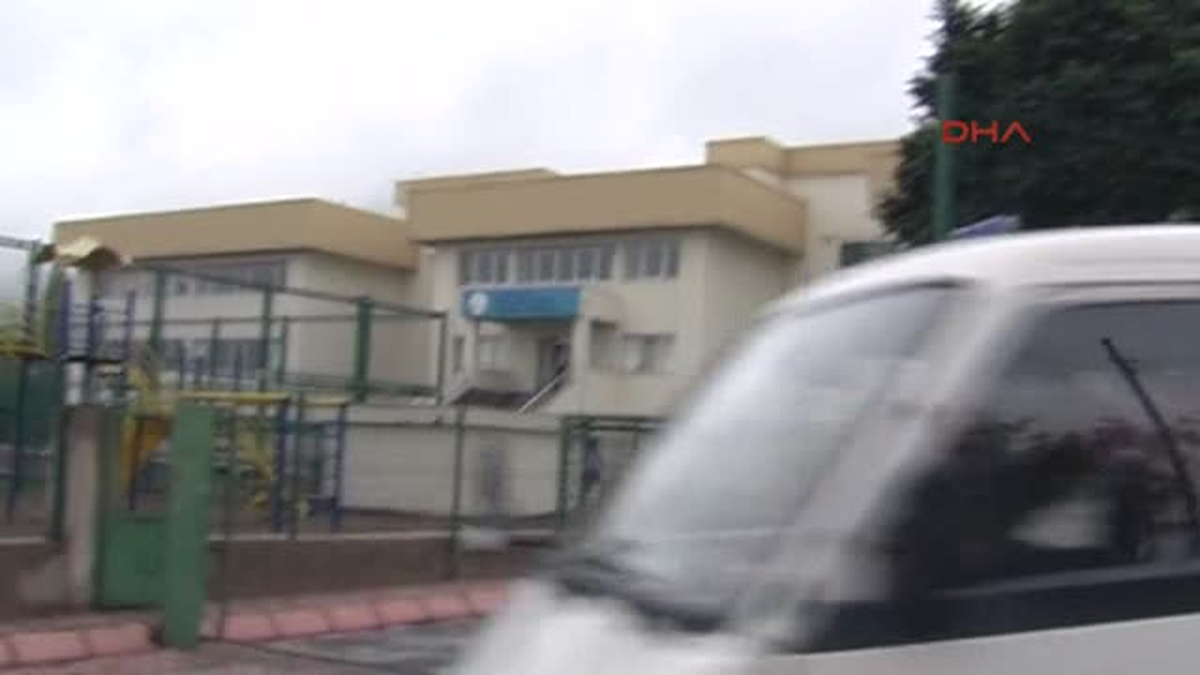 Kayseri Okuldaki \'Dombra\'lı Zile Velilerden Tepki