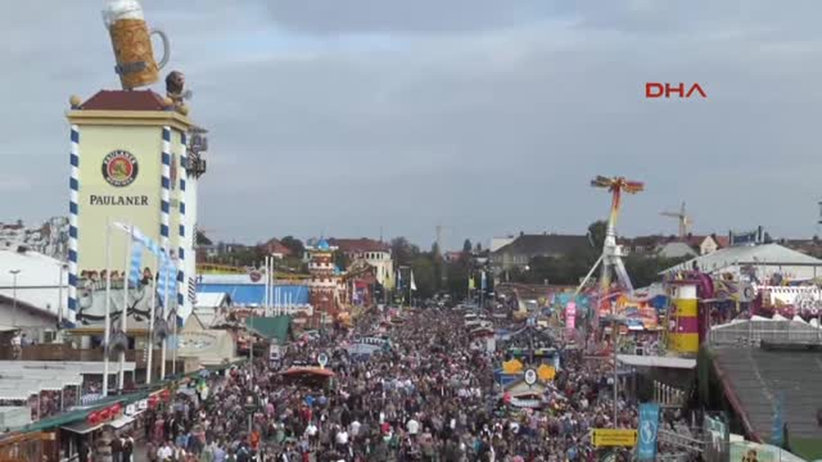 Münih\'teki Oktoberfest\'te Bir Haftada 3,2 Milyon Litre Bira İçildi