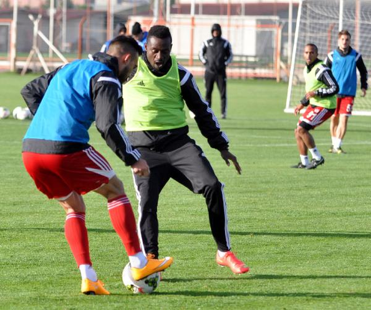 Sivasspor, Gençlerbirliği Maçı Hazırlıklarına Başladı