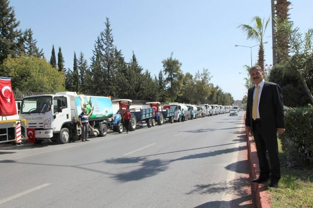 Toroslar Belediyesinin Yeni Araçları Görücüye Çıktı