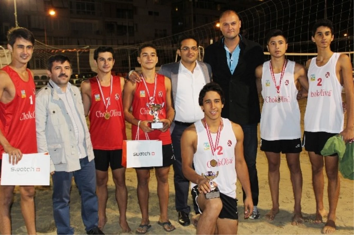 Yamanlar Plajda da Şampiyon