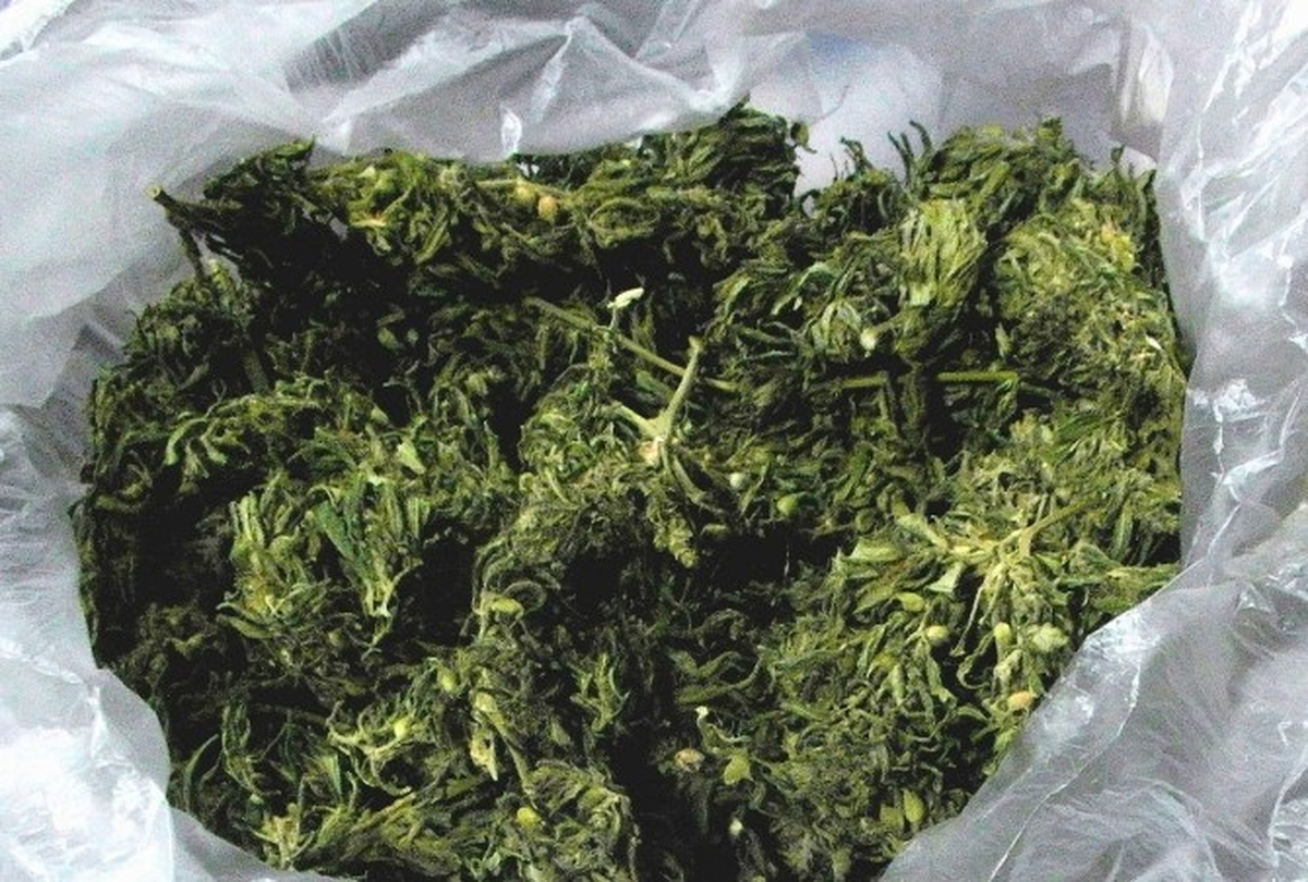 Afyonkarahisar\'da Esrar ve Eroin Operasyonları