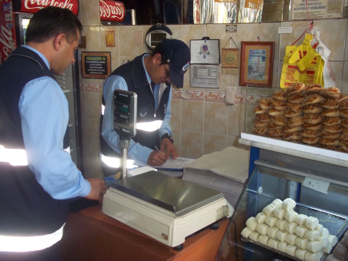 Kumluca\'da Pastane İmalathaneleri Denetlendi