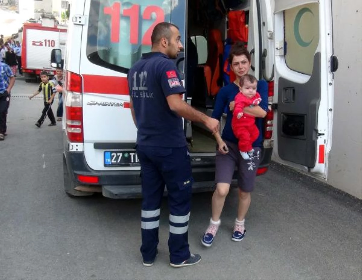 Gaziantep\'te Çakmakla Oynayan Çocuklar Yangın Çıkardı