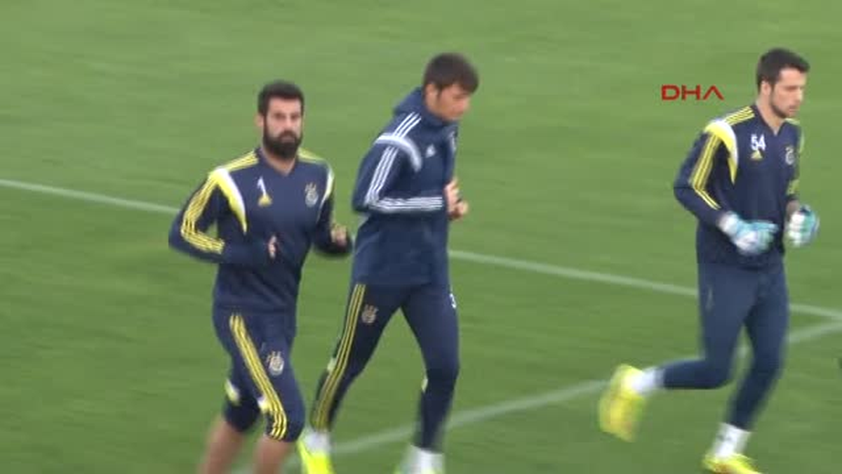 Fenerbahçe, Torku Konyaspor Maçına Hazırlanıyor