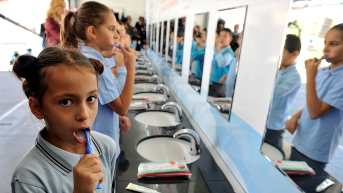 Gezici Tırla 5,5 Milyon Çocuğa Ağız-diş Taraması Yapılacak
