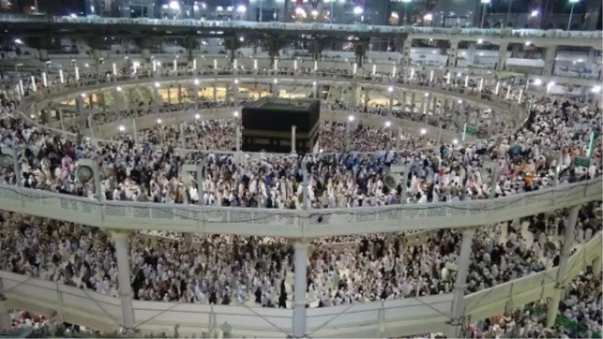 Kabe\'nin Çevresi Değişecek